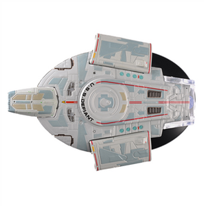 STAR TREK: DEEP SPACE NINE I.S.S. Defiant Small Scale Model