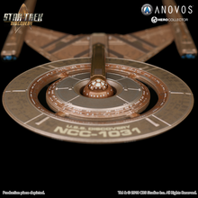 Load image into Gallery viewer, STAR TREK™: DISCOVERY U.S.S. Discovery NCC-1031 Collectible Ship Model
